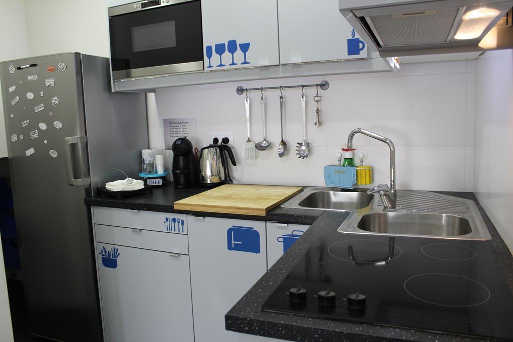 Happy Porto Hostel & Apartments Екстериор снимка