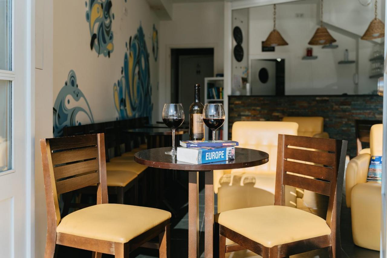 Happy Porto Hostel & Apartments Екстериор снимка