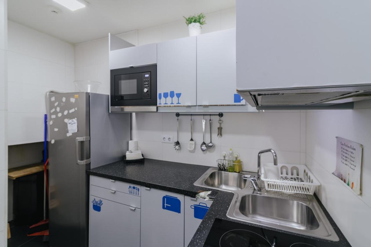 Happy Porto Hostel & Apartments Екстериор снимка