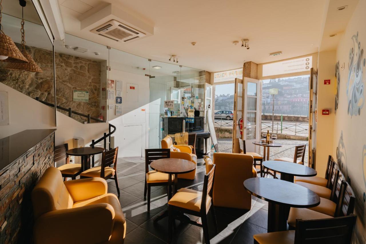 Happy Porto Hostel & Apartments Екстериор снимка