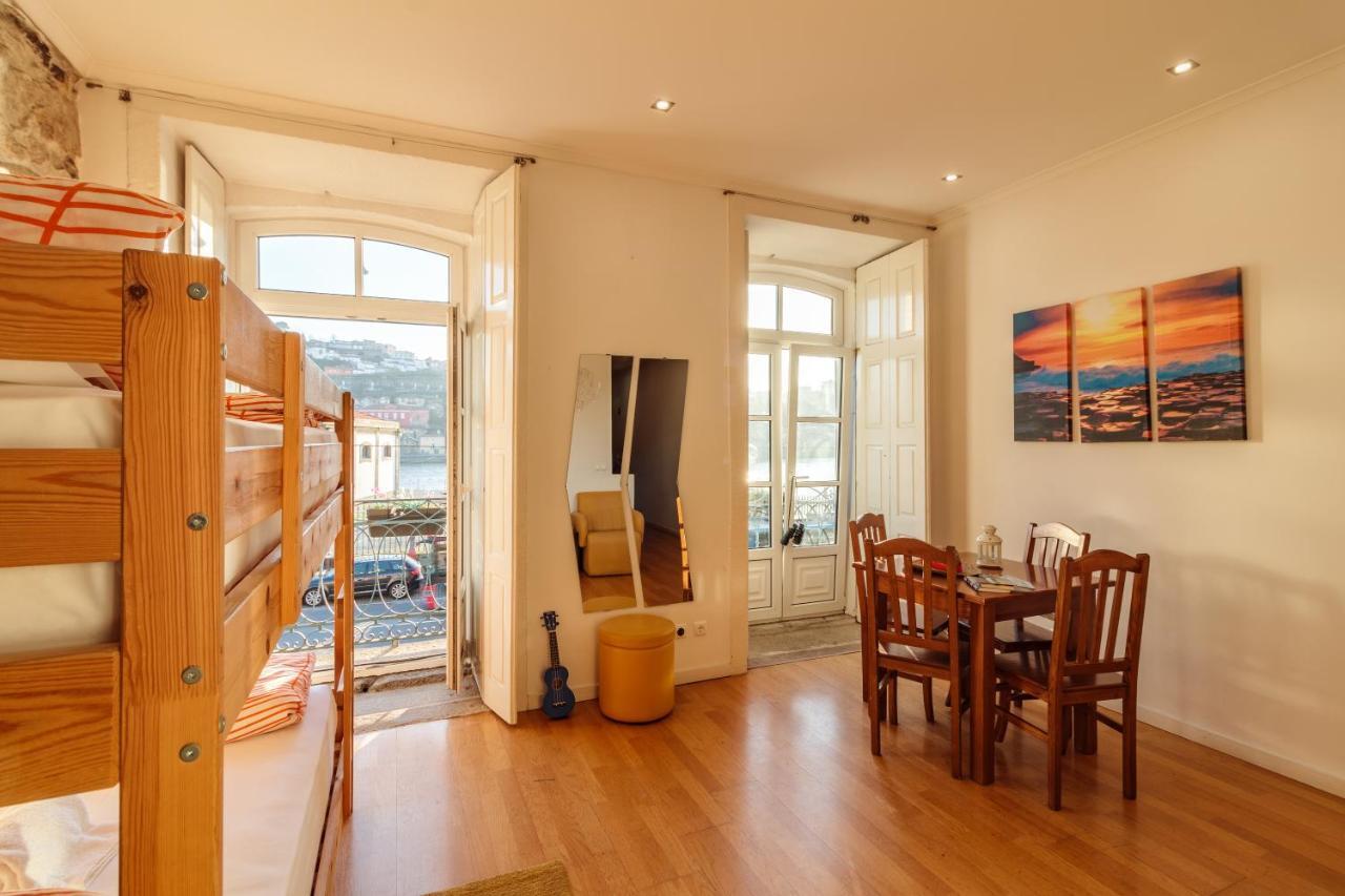 Happy Porto Hostel & Apartments Екстериор снимка