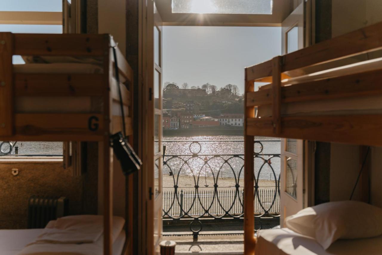 Happy Porto Hostel & Apartments Екстериор снимка